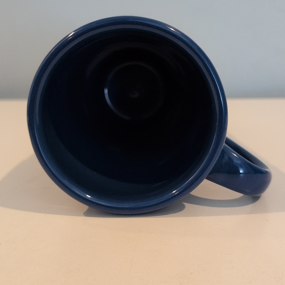 Longaberger Ceramic Woven Traditions Cornflower Blue Travel Mug With Lid - Picture 7 of 16